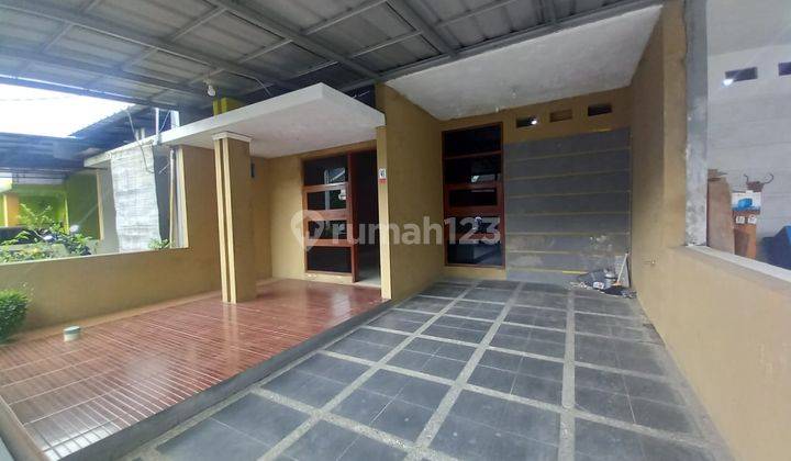 Komplek pesona Cisaranten indah,dkt Arcamanik siap huni,jarang ada.Murah