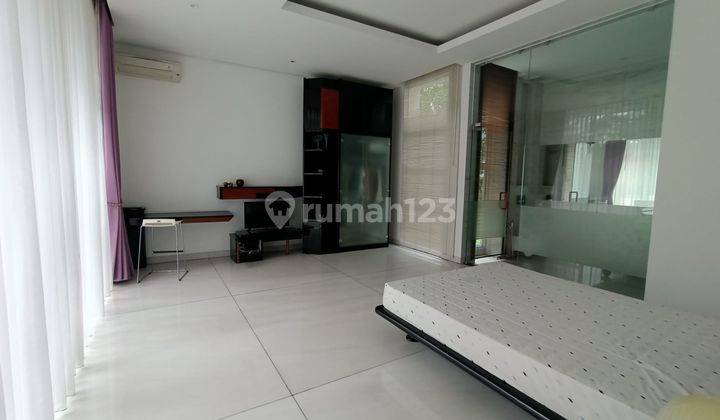 Di  cepat Rumah sayap Cipaganti  Lux mewah Bangunan kwalitas terbaik,siap huni 3 Lt.jarang ada,pusat kota 2