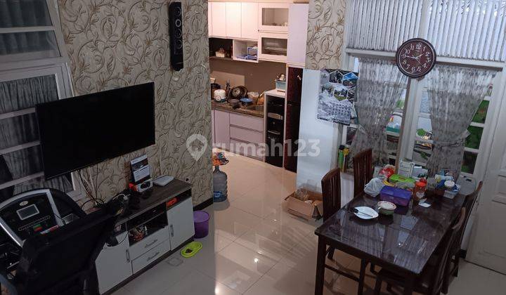 Jual cepat Rumah Murah komplek Turangga  2Lt siap huni,jarang ada Bonus Full Furnish rumah terawat asri desain modern  1