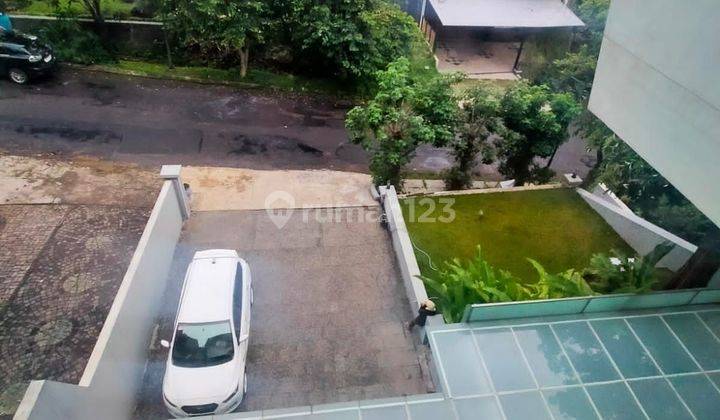 Rumah RESORT DAGO PAKAR dekat THR,DAGO,CIGADUNG, 3 Lt Lux mewah ada kolam renang ,Taman depan belakang .jarang ada 2