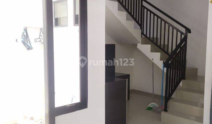 Jual Cepat Rumah Murah Cisaranten Arcamanik Dkt Griya Arcamanik 2 Lt Siap Huni Rasa Baru,desain Modern Minimalis Cantik Jarang Ada  2