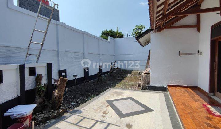 Di Sewakan Rumah Turangga Buah Baru Semi Furnish Tanah Dan Bangunan Luas Lega Cck U/Kantor) Rumah Tinggal,siap Huni Terawat Murah Jarang Ada Lok Pusat Kota Strategis Rumah Sewa Turangga Murah! 2