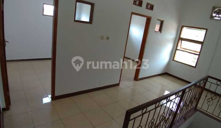 Quick Sale Cisaranten House 700 Million Near Soekarno Hatta Airport 2