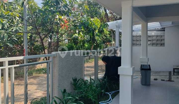 Quick Sale of Ready-to-Live House Near Griya Arcamanik 2