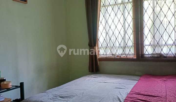 Rumah Bagus Unfurnished SHM Antapani, Bandung 2