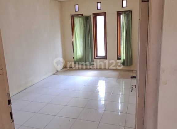 Rumah Kontrakan Terenovasi Unfurnished SHM Ujungberung, Bandung 2