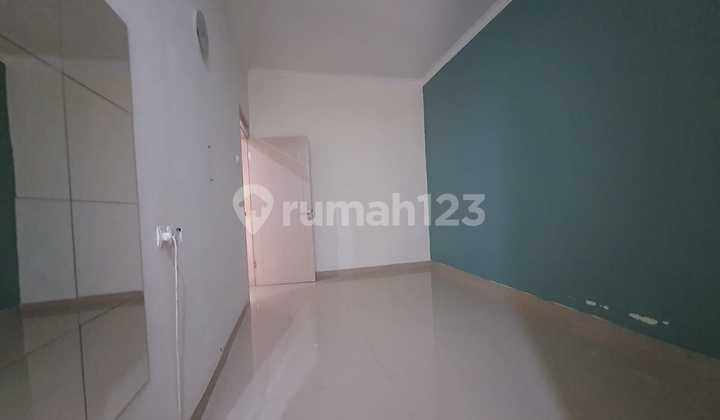 Dijual Cepat, Rumah Murah, 2 Lantai Full Minimalis Jalan Jamrud Arcamanik 