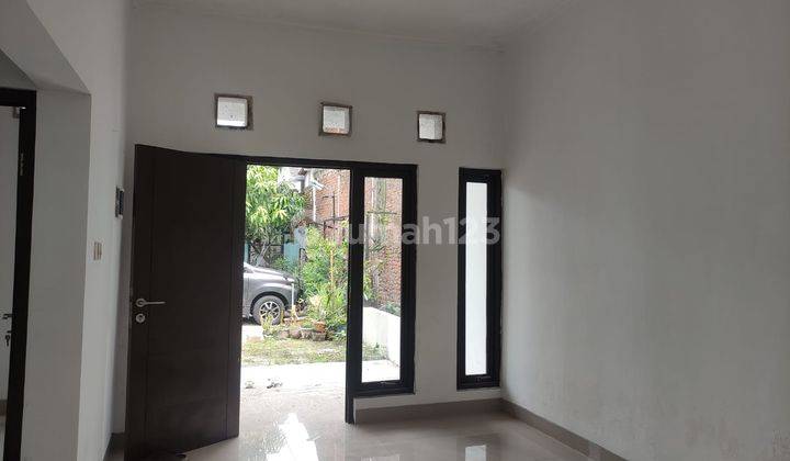 Dijual Rumah Murah, Cepat, Posisi Pojokan Cluster Ciwastra Margahayu 2