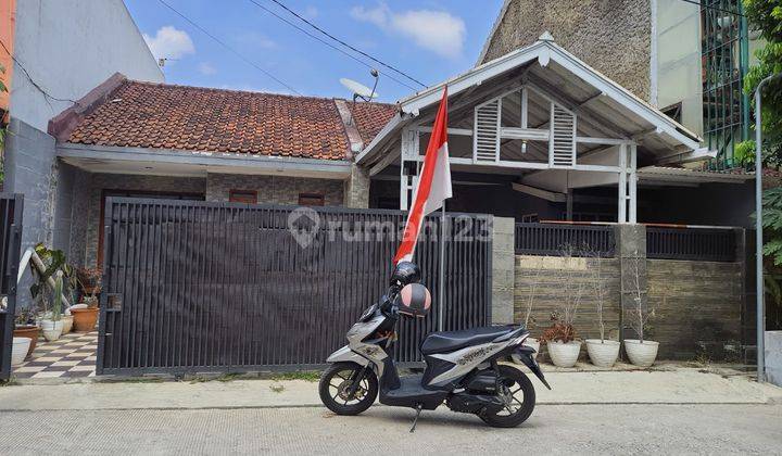 Dijual Rumah Komplek Puri Cipageran Indah 2, Lokasi Strategis Jalan Utama Dan Lebar 1