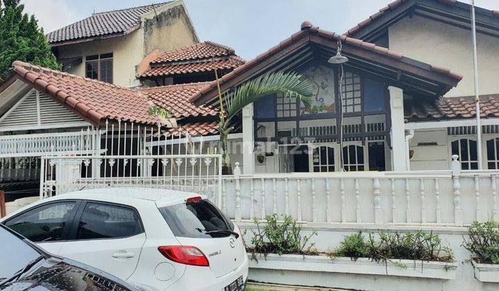 Dijual Cepat, Rumah Strategis Posisi Depan, Jalan Utama Komplek Pharmindo Cimahi 2