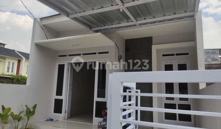 Jual rumah BARU Minimalis SIAP HUNI Cibiru Strategis dekat kampus UPI Jual rumah BARU Minimalis SIAP HUNI Cibiru Strategis dekat kampus UPI