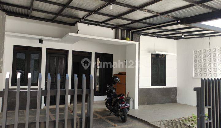 Dijual Cepat, Rumah Siap Huni, Posisi Hoek Mini Cluster Arcamanik 1