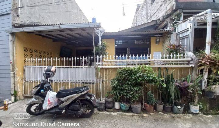 Dijual Rumah Murah 550jt Komplek Perumnas Sarijadi Kota Bandung, Bangunan Lama 1