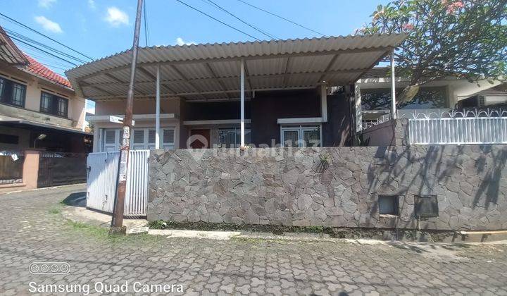 Dijual Rumah Siap Huni, Posisi Hoek Komplek Margahayu Raya Kota Bandung 1