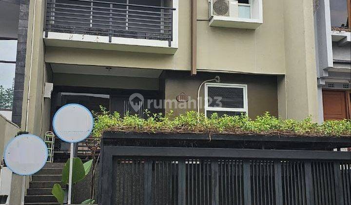 Dijual Rumah Minimalis, 2 Lantai, Siap Huni Cluster Elit Setra Duta Bandung Utara 1