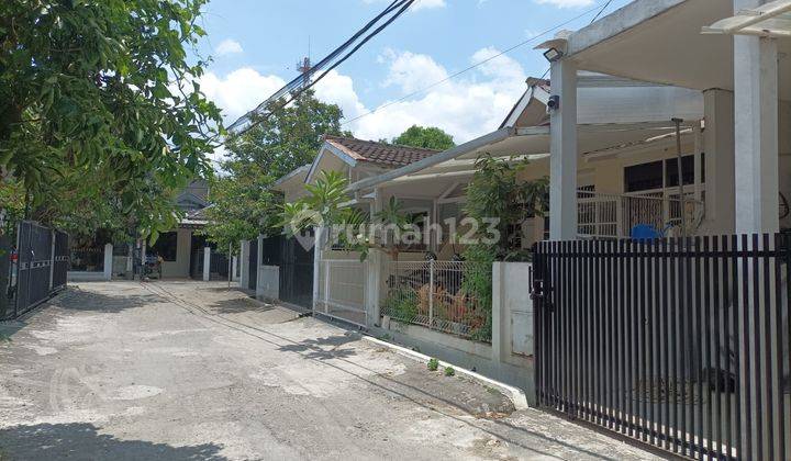 Dijual Rumah Komplek Antapani Lingkungan Nyaman Jalan 2 Mobil 2