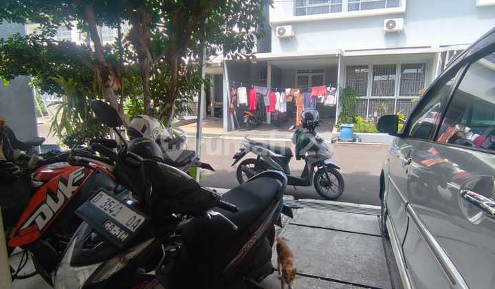 Selling Houses in Antapani Cluster, Safe and Comfortable Environment 2