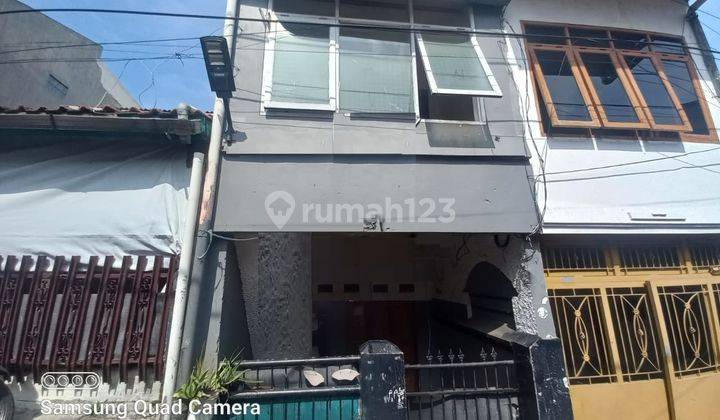 Dijual Rumah Murah 410jt Perumnas Sarijadi, Lokasi Bagus, Butuh Renovasi 1