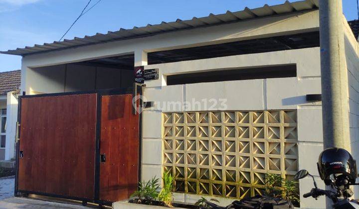 Jual cepat, rumah bagus, full furniture cluster Alam Sanggar Indah Cihampelas 1