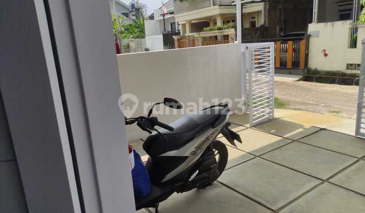 Jual rumah BARU design MINIMALIS Komplek Cibiru dekat kampus UPI 2