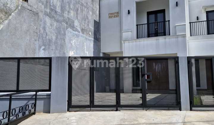 BLOK A  CINERE DEPAN MALL DLM KOMPL S HUNI SHM LT163  LB 280  KT 4+1 KM 3+1 BEBAS BANJIR SEPANJANG MASA 