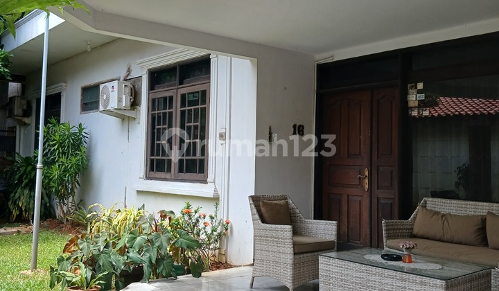 Kemang Jakarta Selatan Dalam Kompleks Siap Huni SHM Lt925 M2 LB 800 M2 Kt 5+1 Km 2+1