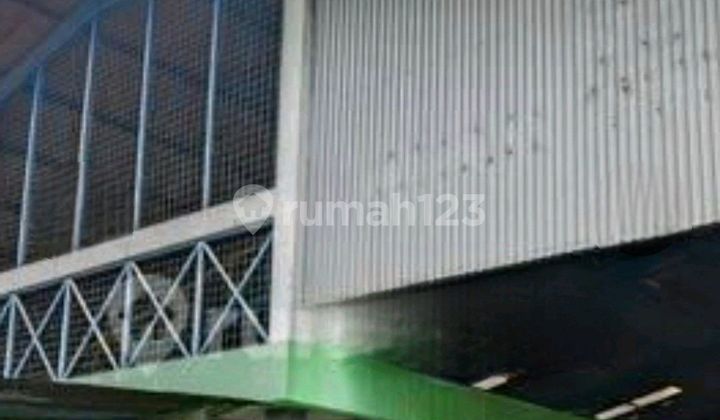 Gudang Siap Pakai Di Jl. Halmahera Pusat Kota Pasuruan Jawa Timur