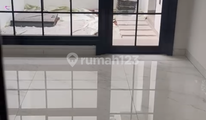 Dijual Rumah Brand New Winona Alam Sutera 3 Lantai Rapih Dan Bagus  2