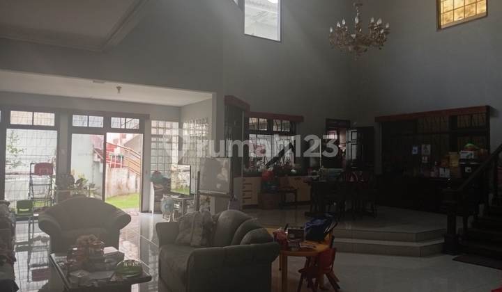 Dijual Rumah 2 Lantai Kertajaya Indah Timur Blok O