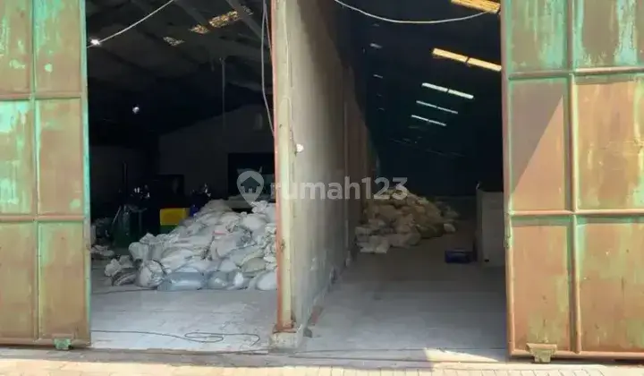Dijual Gudang Ex Pabrik Kertas Menganti  1