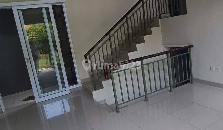 Dijual.rumah Atlanta Village, Gading Serpong 2