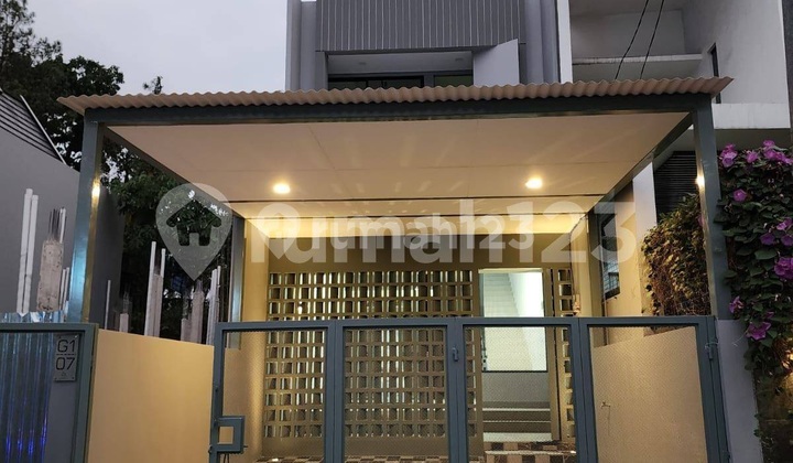 FOR SALE HOUSE in Sector 1.6 Griya Loka BSD, Rawa Buntu - South Tangerang FOR SALE HOUSE in Sector 1.6 Griya Loka BSD, Rawa Buntu - South Tangerang