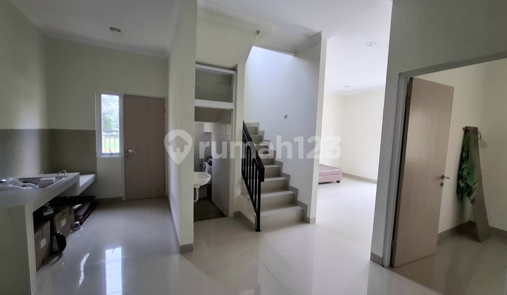 Sector 7 Gading Serpong House, Tangerang 2