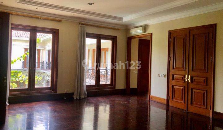 Dijual Rumah Mewah Jl. Tulodong Jakarta Selatan Dekat Scbd Dan Widya Chandra Ada Kolam Renang Rumah Bagus