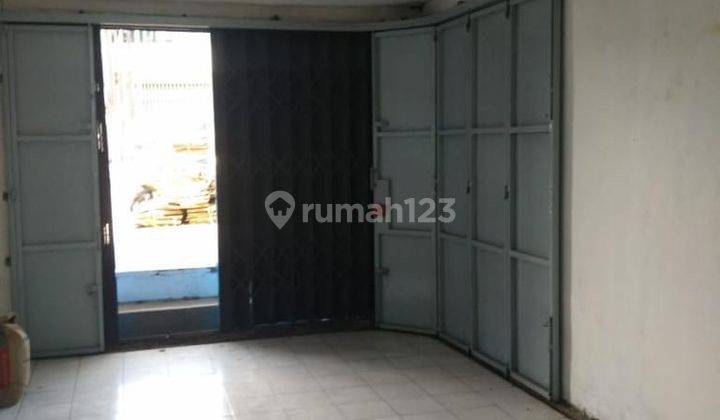 Ruang Usaha di Jl. Cibereum Bagus disewakan cepat 1