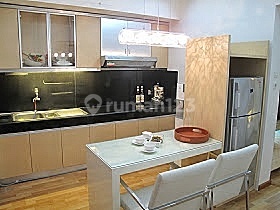 Disewakan Cepat Apartemen.majesty 3 Kamar Tidur Furnished 1