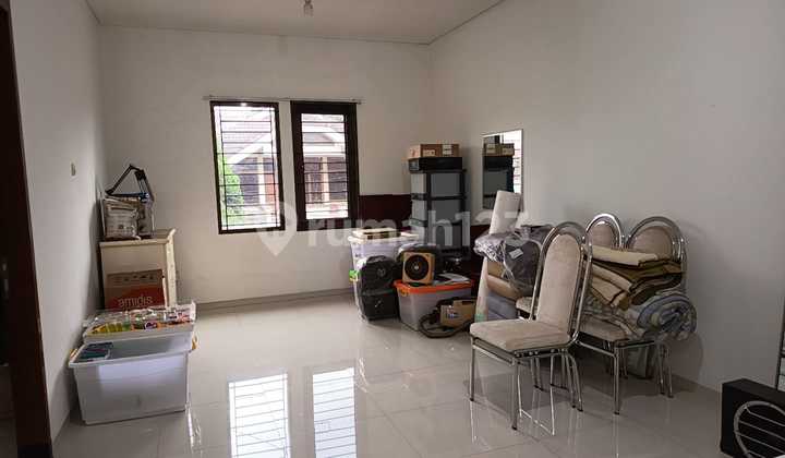 Dijual Cepat Rumah Bagus Minimalis 2 Lantai di Sayap Pasteur Dijual Cepat Rumah Bagus Minimalis 2 Lantai di Sayap Pasteur