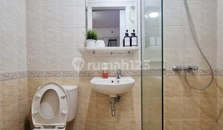 Disewakan Cepat Apartemen.majesty 3 Kamar Tidur Furnished 2