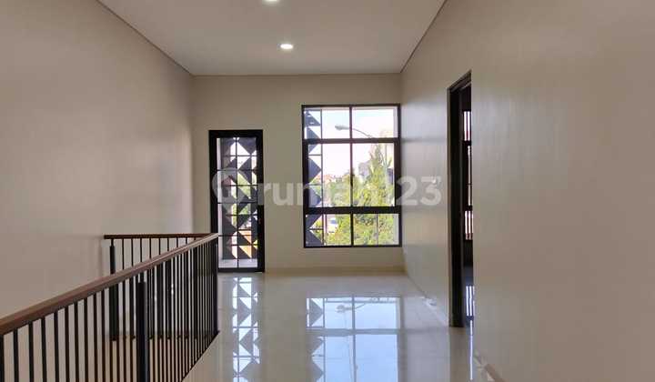 Jual Cepat Rumah Mewah Shm Di Komplek Singgasana Cluster Ekslusif 2