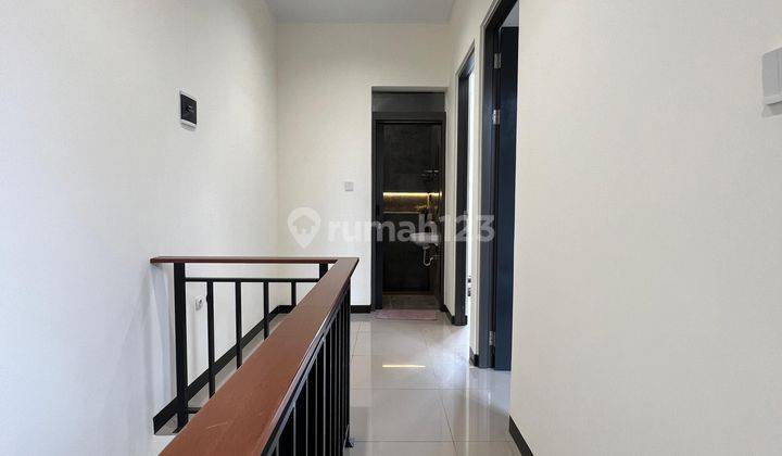 Rumah 2 Lantai Baru Furnish Bagus Di Tki 2