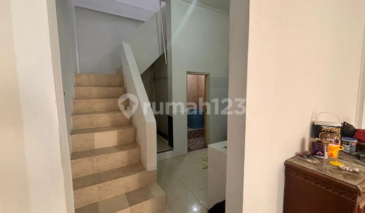 For Sale House in Cipondoh Makmur with Renovated SHM
