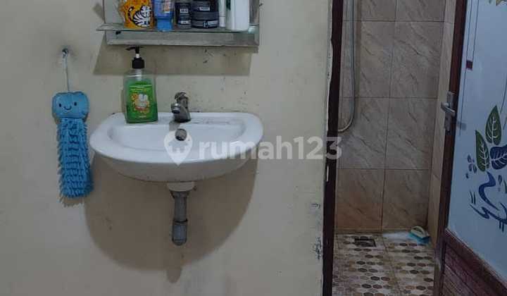 Jual Rumah Poris SHM Terenovasi Lingkungan Nyaman