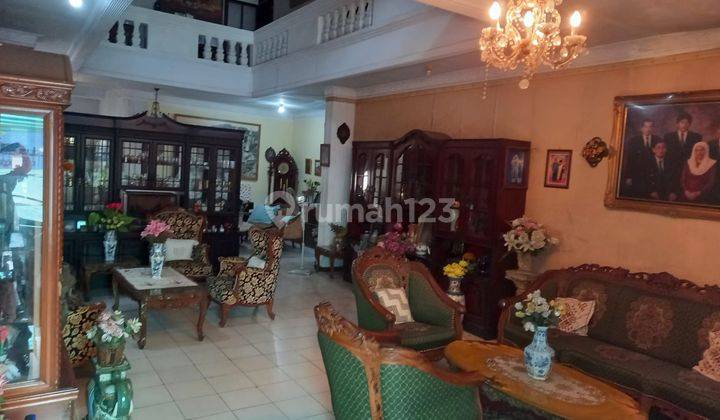 Rumah 2 Lantai SHM Bagus Joglo Jakarta Barat 1