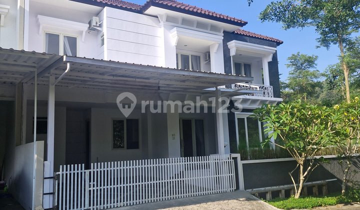 Rumah, 2 Lantai, di Candi Golf,Like New 1