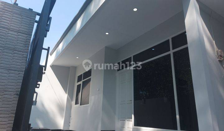 TURUN HARGA! Rumah SUDAH RENOVASI SIAP HUNI di Nawangsari Semarang Utara 1