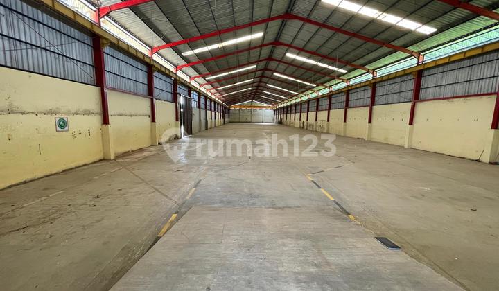 Strategic Ready-to-Use Large Warehouse in Kaliwungu Kendal