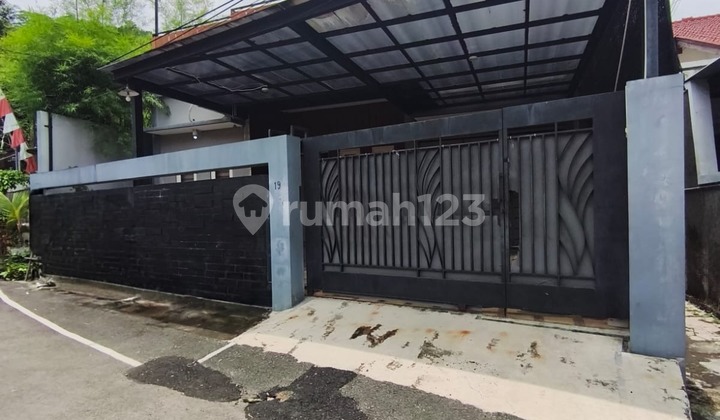 Rumah Bagus Siap Huni di Jl.stoten Timur Gajahmungkur 1