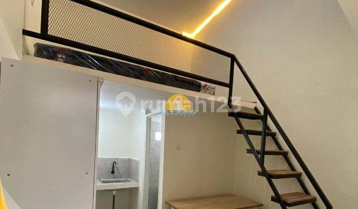 Rumah Kost Eksklusif Strategis Siap Huni di Tanah Kos