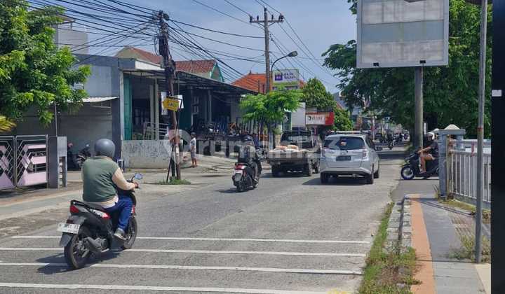Rumah Bagus Siap Pakai Cocok untuk Usaha di Tlogosari Raya 2