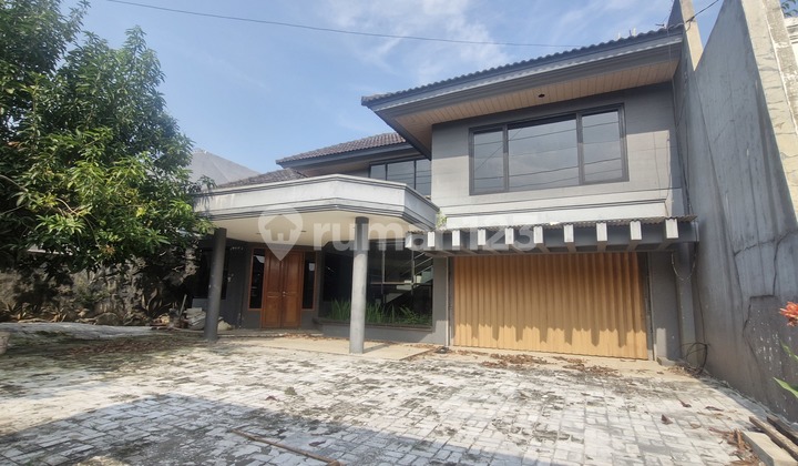 House, 2 Floors, SHM, in West Semarang, 1